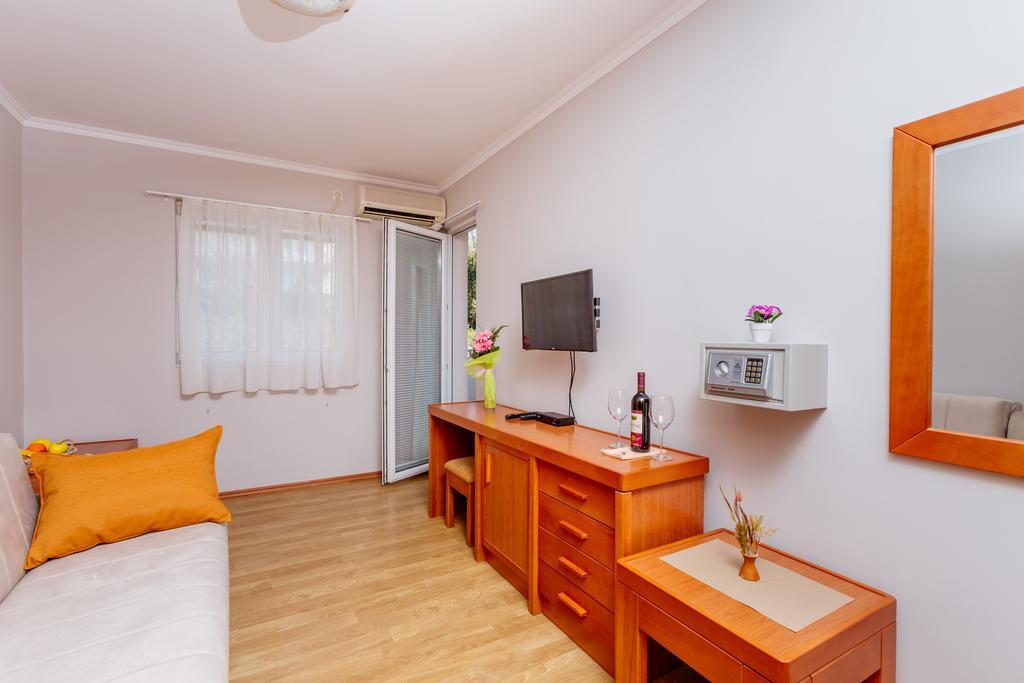 Apartments Perper Тиват Экстерьер фото